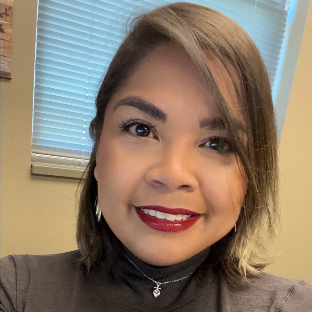 Meet your Posher, Cristy